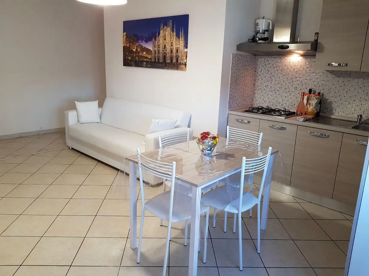 Andrea'S Apartments - Zanoli Milan