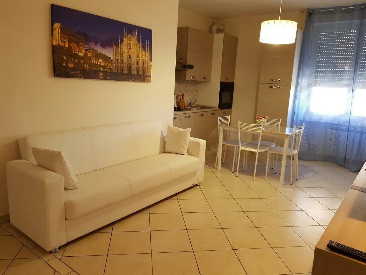 Andrea'S Apartments - Zanoli Milan 0*,